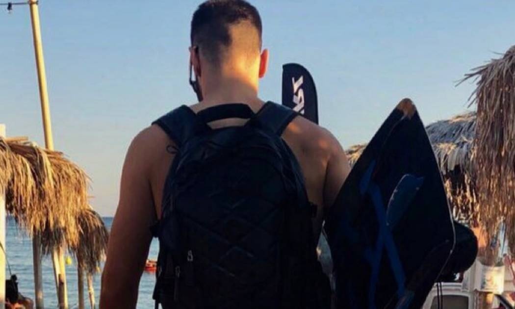 Τα… «παιχνίδια» του Αργυρού με τα κύματα