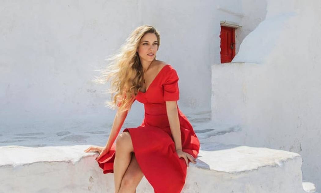 Το πριν & το μετά: Φωτογραφίες της Δούκισσας Νομικού από το παρελθόν