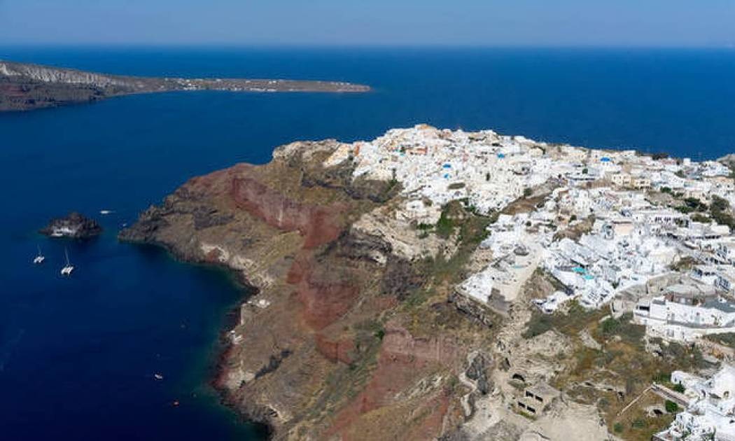 Καιρός τώρα: Με ηλιοφάνεια και ισχυρά μελτέμια η Κυριακή - Πόσο θα φτάσει η θερμοκρασία (pics)