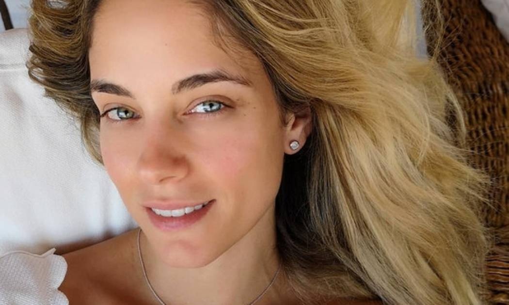 Δούκισσα Νομικού: Συλλεκτικό φωτογραφικό υλικό από τα παιδικά της χρόνια