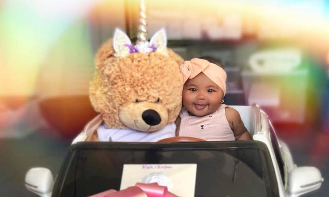 Η True απέκτησε την πρώτη της Bentley, τα σχόλια των χρηστών όμως... δεν ήταν τα αναμενόμενα