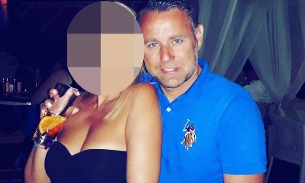 Βραδινή έξοδος για παρουσιάστρια δελτίου ειδήσεων μαζί με τον αδελφό της