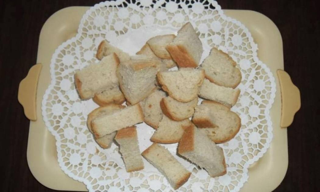 Πώς πρέπει να παίρνουμε το αντίδωρο και τι πρέπει να ξέρουμε για αυτό;