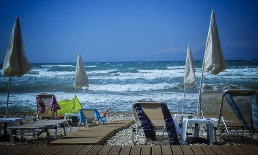 Καιρός: Με συννεφιά και ενισχυμένους βοριάδες η Τρίτη (pics)