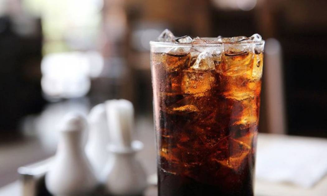 Αναψυκτικά διαίτης: Οι επιπτώσεις στην υγεία του εντέρου