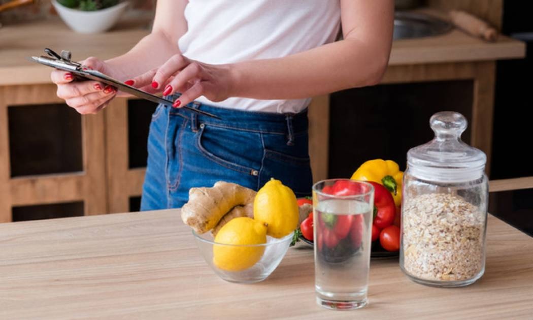 Αυτοάνοσα νοσήματα: Ποιες είναι οι 4 καλύτερες δίαιτες