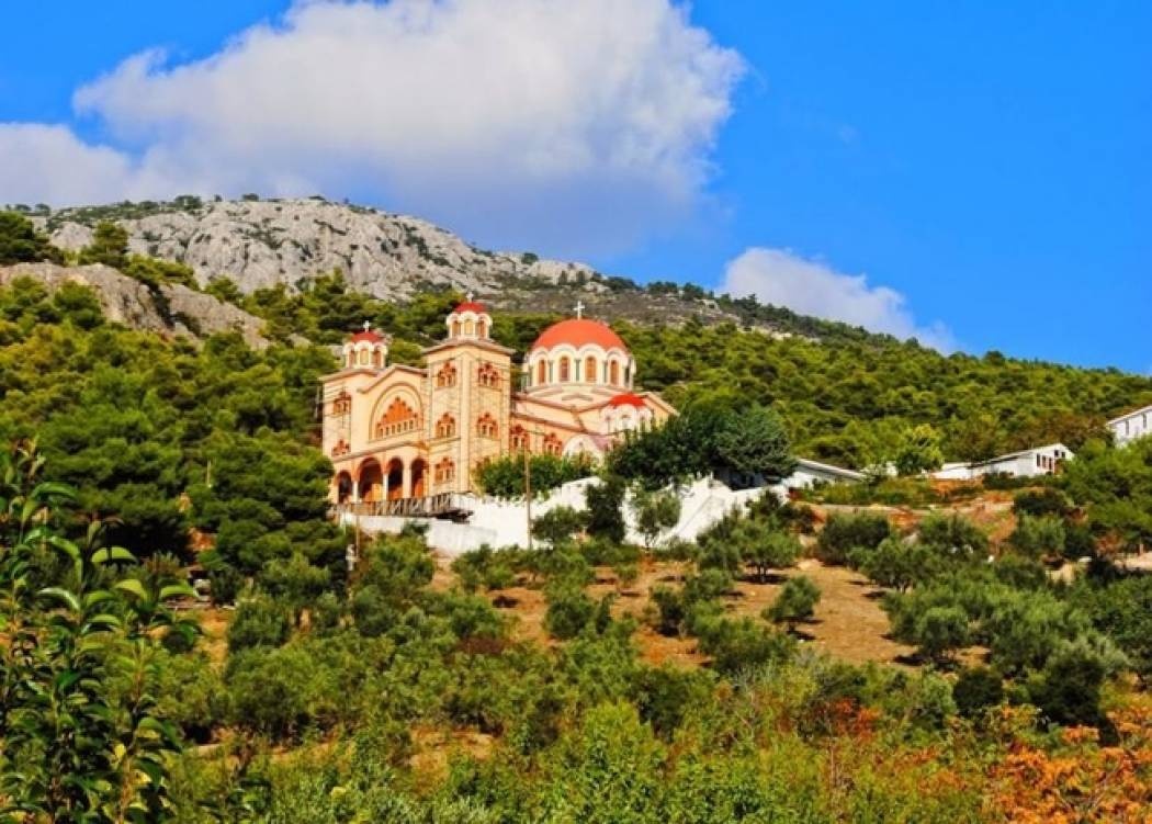 Άγιος Κυπριανός: Η μονή που εξολοθρεύει το «στρατό» του Σατανά - Μαγεία και εξορκισμοί