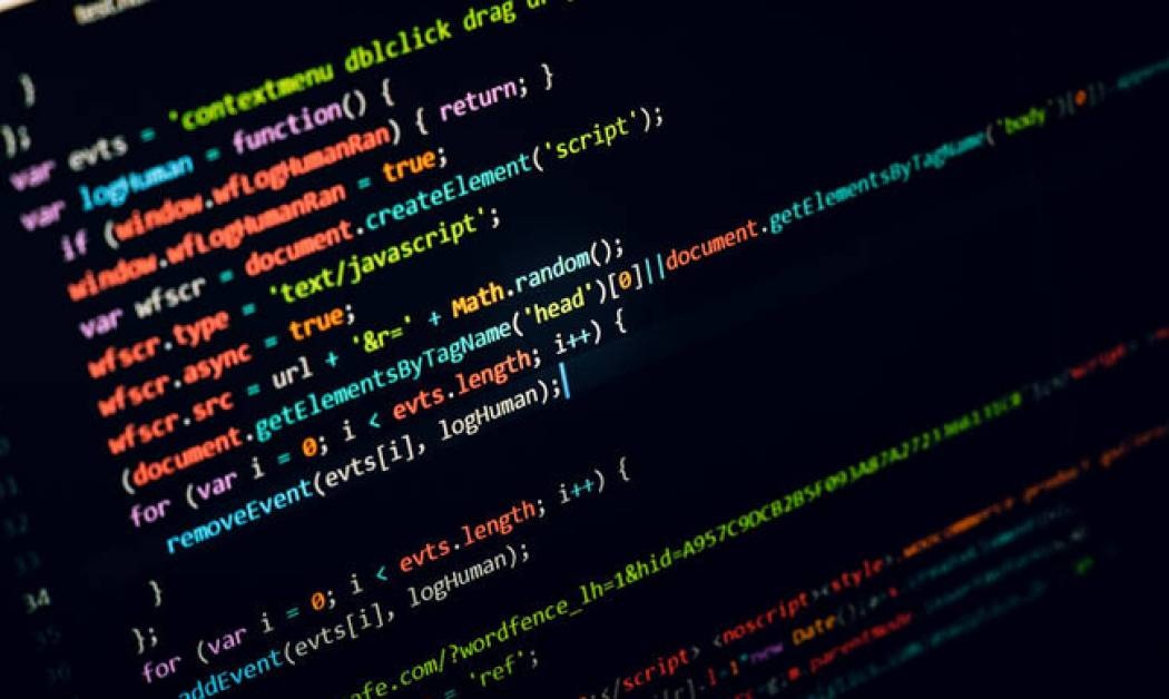 Η πιο… επικίνδυνη celebrity για την ασφάλεια του υπολογιστή σας