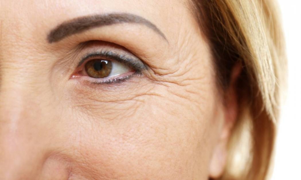 Ανεπάρκεια βιταμινών: Με ποια σημάδια εκδηλώνεται στο πρόσωπο (εικόνες)