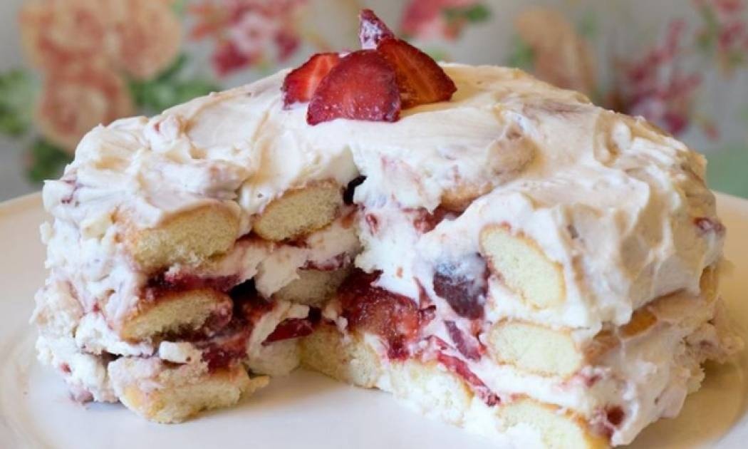 Τιραμισού με φράουλες