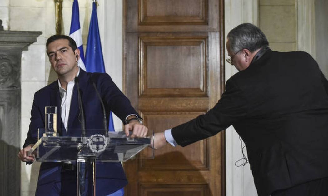 Όλη η αλήθεια για την παραίτηση Κοτζιά: Ο καβγάς, το SMS στον Τσίπρα και η οργή του πρωθυπουργού