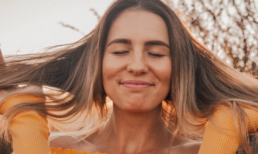 Positive thinking: Μάθε πώς θα το καταφέρεις και θα λάμψεις