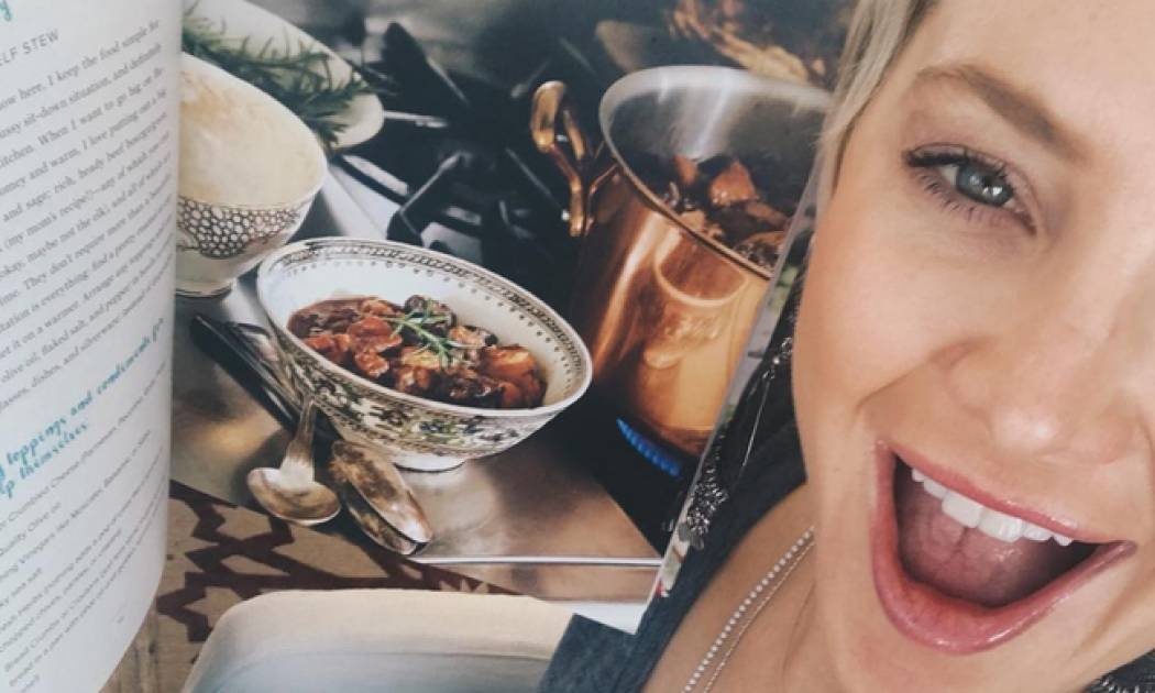 Θα λατρέψεις την υγιεινή ομελέτα φούρνου της Kate Hudson