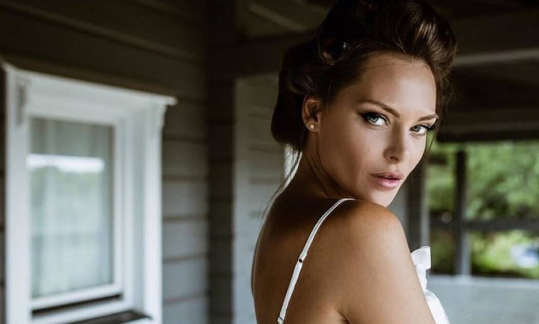 Δείτε την Υβόννη Μπόσνιακ στην εφηβεία της και θα πάθετε πλάκα!