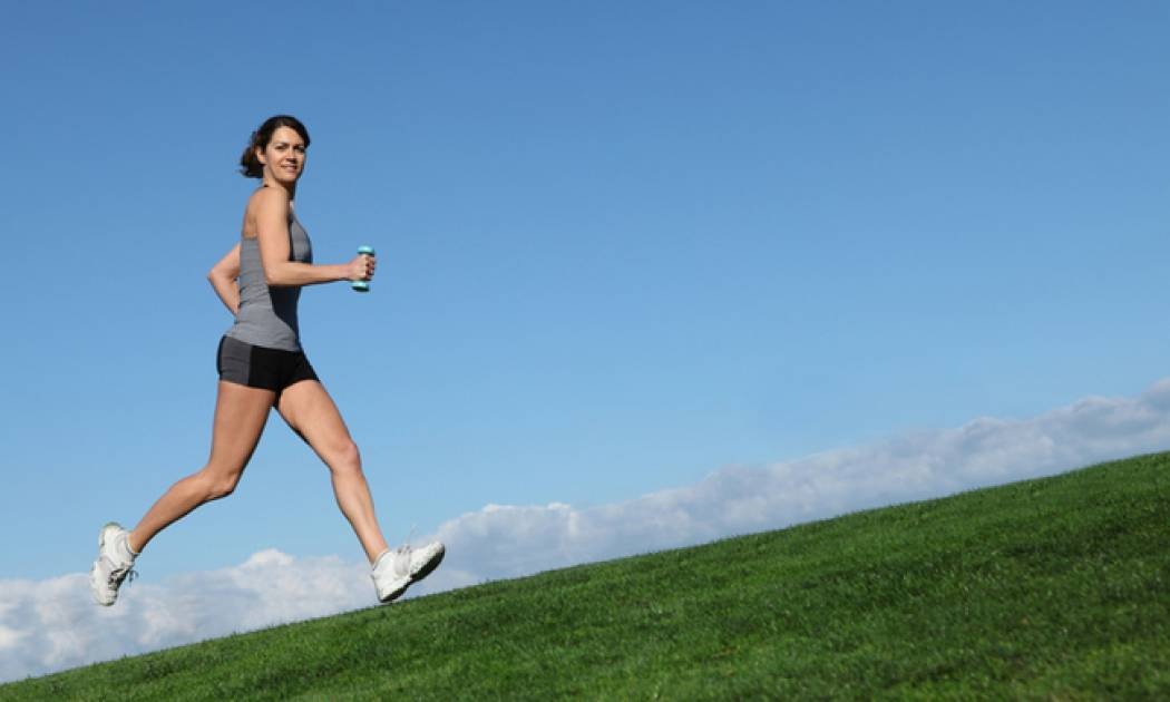 Αερόβια v/s άσκηση με αντιστάσεις: Ποια προλαμβάνει τη γήρανση