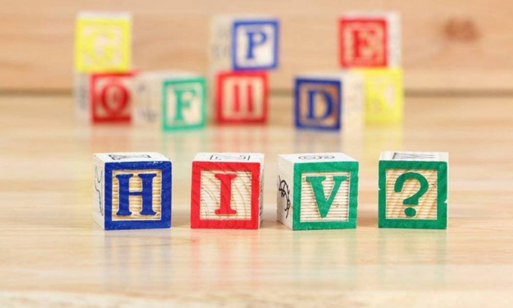 AIDS: Τα συμπτώματα που θα πρέπει να σας ανησυχήσουν (Γράφημα)