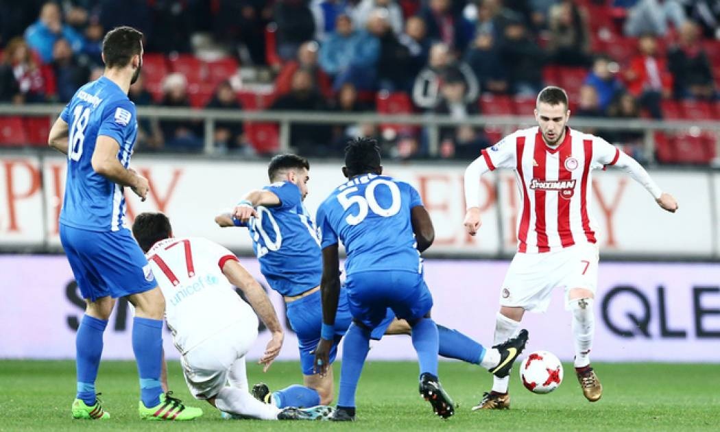 Live Chat Ολυμπιακός-Λαμία 0-0