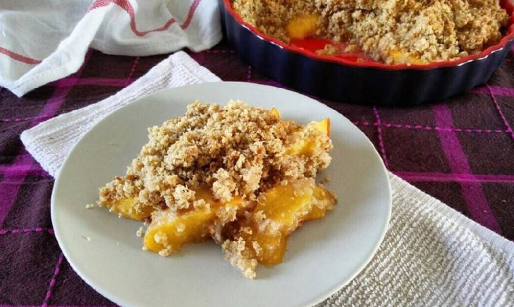 Crumble ροδάκινο
