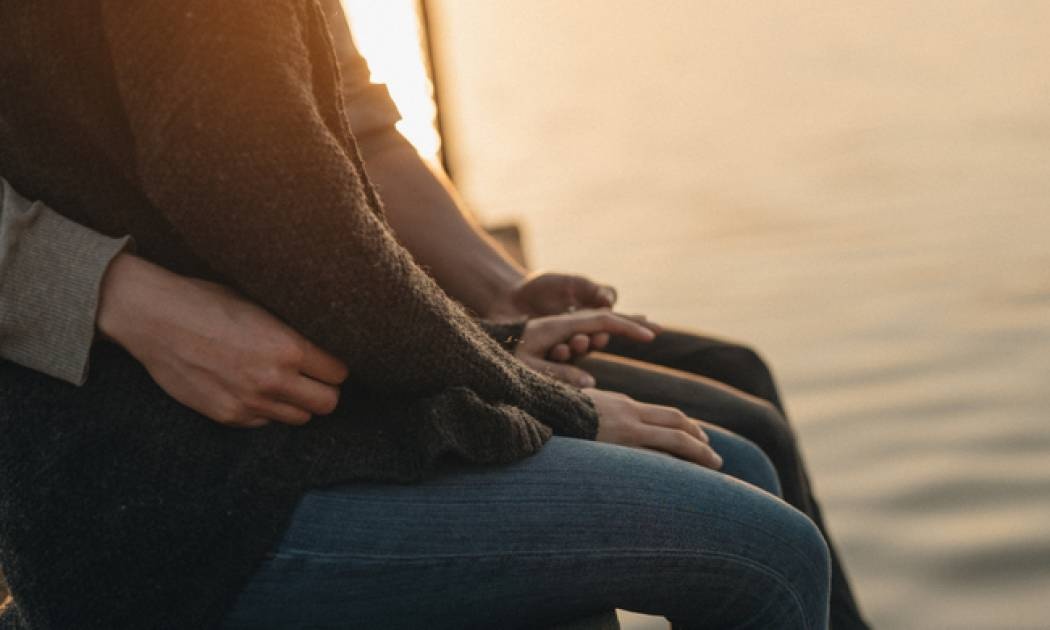 Χώρισες μέσα στις γιορτές; 4 τρόποι για να...επιβιώσεις