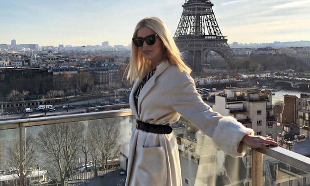 Queen SOS: Πώς να φορέσω με στυλάτο τρόπο το παντελόνι-καμπάνα