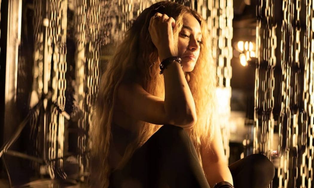 Το ξέσπασμα της Αποστολίας Ζώη: «Άι σιχτίρ 2018! Με κλόνισες, μου στέρησες τον πατέρα μου…»