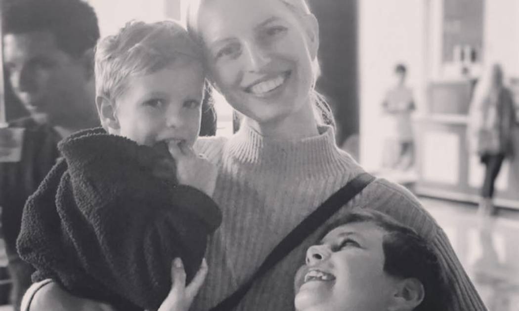 Karolina Kurkova: Ευτυχισμένες στιγμές με τους γιους της. Δείτε φωτογραφίες  (pics)
