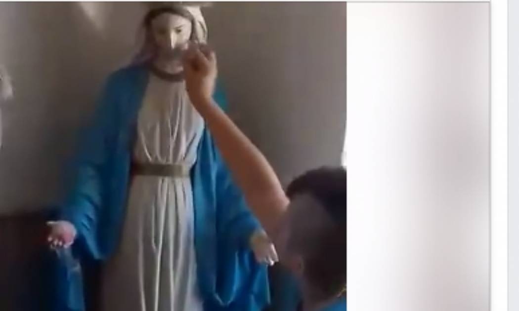 Άγαλμα της Παναγίας ρέει λάδι σε χωριό της Homs στη Συρία