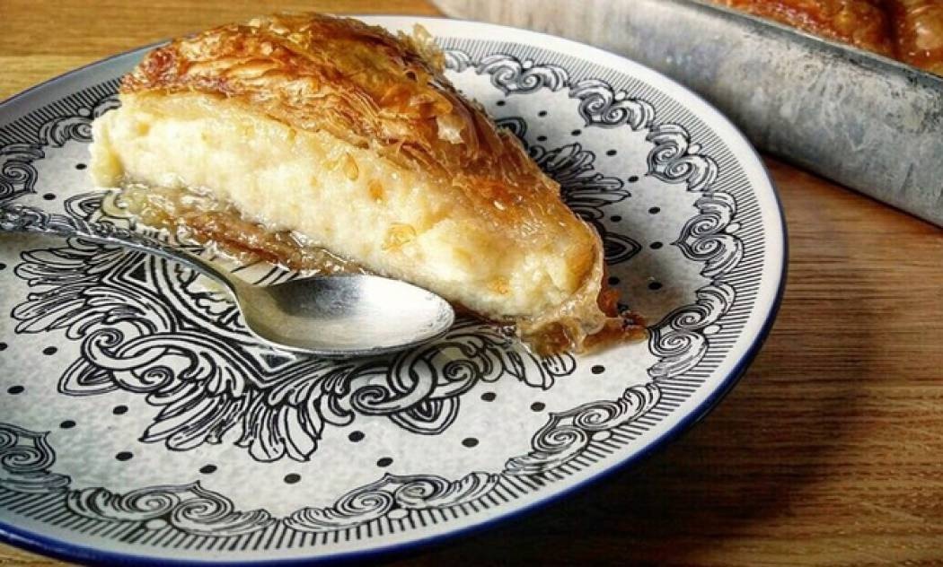 Γαλακτομπούρεκο