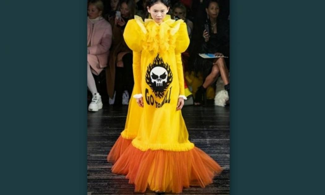 Viktor & Rolf - Η πασαρέλα που μας ξεσήκωσε και χειροκροτούμε δυνατά