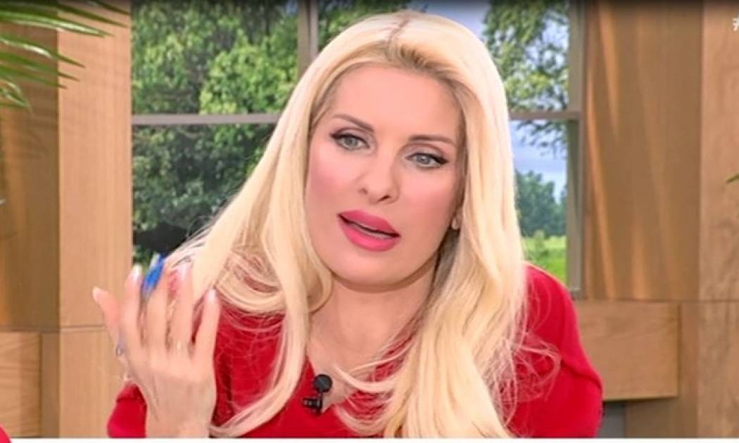 Ελένη: Η σχέση του Άγγελου με τις τρεις αδερφές του