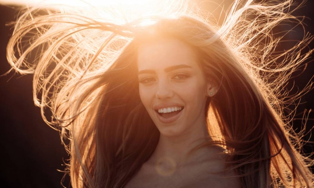 Πέντε τρόποι να αποκτήσετε πλούσια μαλλιά φυσικά (pics)