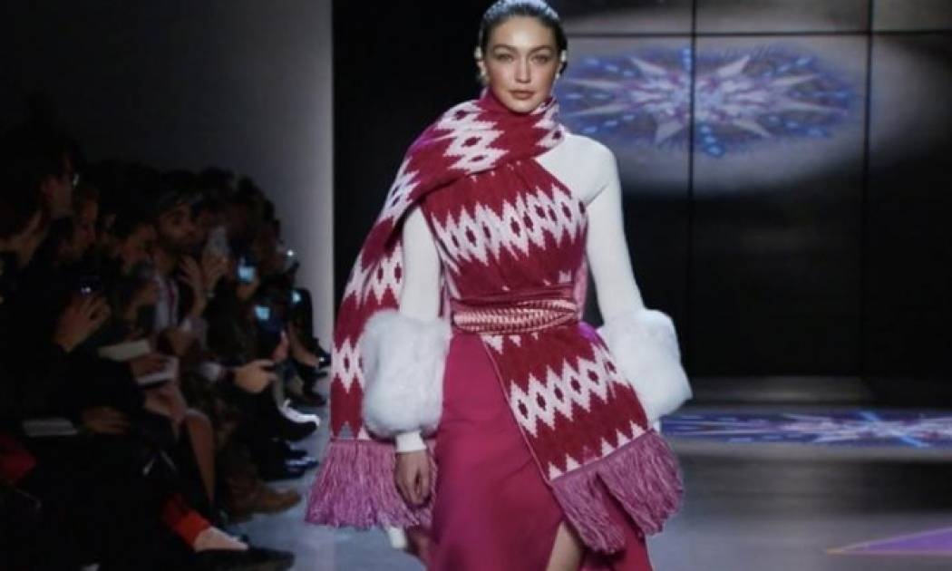 Η μόδα «μίλησε» και αυτό είναι το αγαπημένο της χρώμα