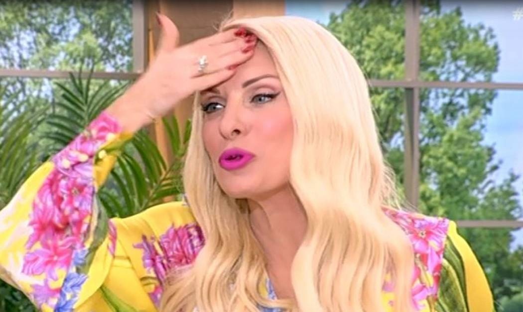 Ελένη: Το μήνυμα που έλαβε  on air - «Εμείς, το κούτελό μας το έχουμε καθαρό»!