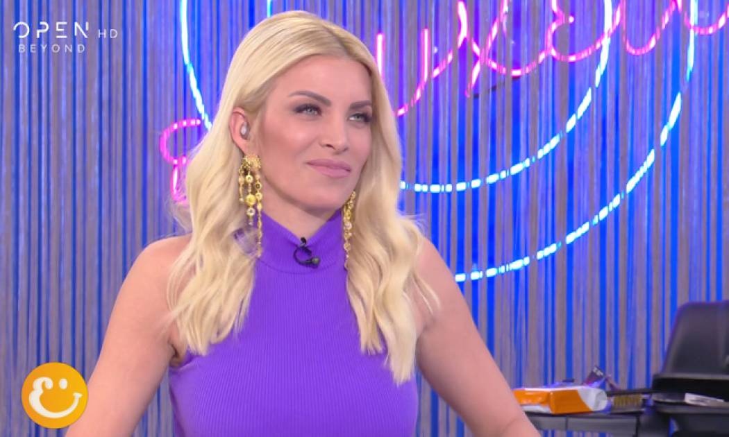 Η Κατερίνα Καινούργιου αποκάλυψε το πρόσωπο που θα παρουσιάζει το backstage του X factor!