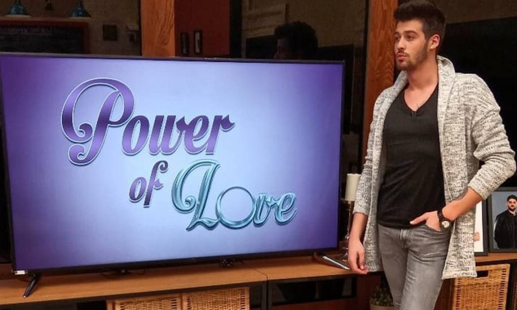 Power of love: Το πρώτο μήνυμα του Αντώνη Χρόνη μετά την αποχώρηση και η... «κωλοτούμπα»