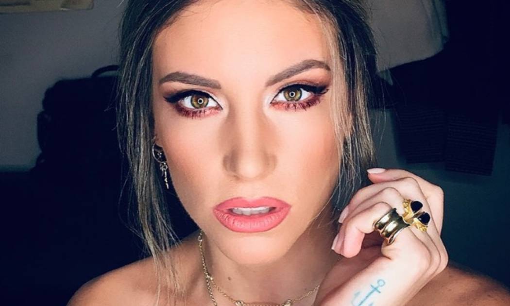 Αθηνά Οικονομάκου: Τι τρώει το βράδυ και έχει τέτοιο κορμί;