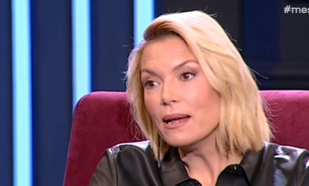 Βίκυ Καγιά: Η γνωριμία με τον Κρασσά και η δύσκολη καθημερινότητα με τα τέσσερα παιδιά