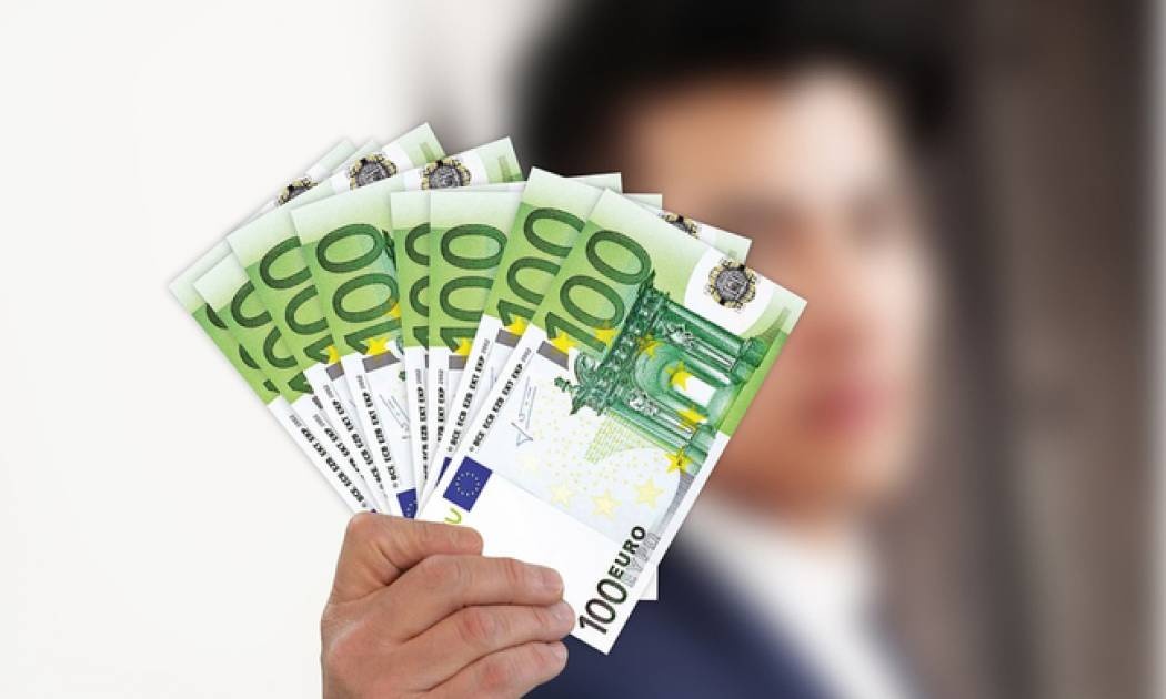 Αρχίζουν οι πληρωμές για ΚΕΑ, επίδομα παιδιού, συντάξεις και προνοιακά - Οι ημερομηνίες