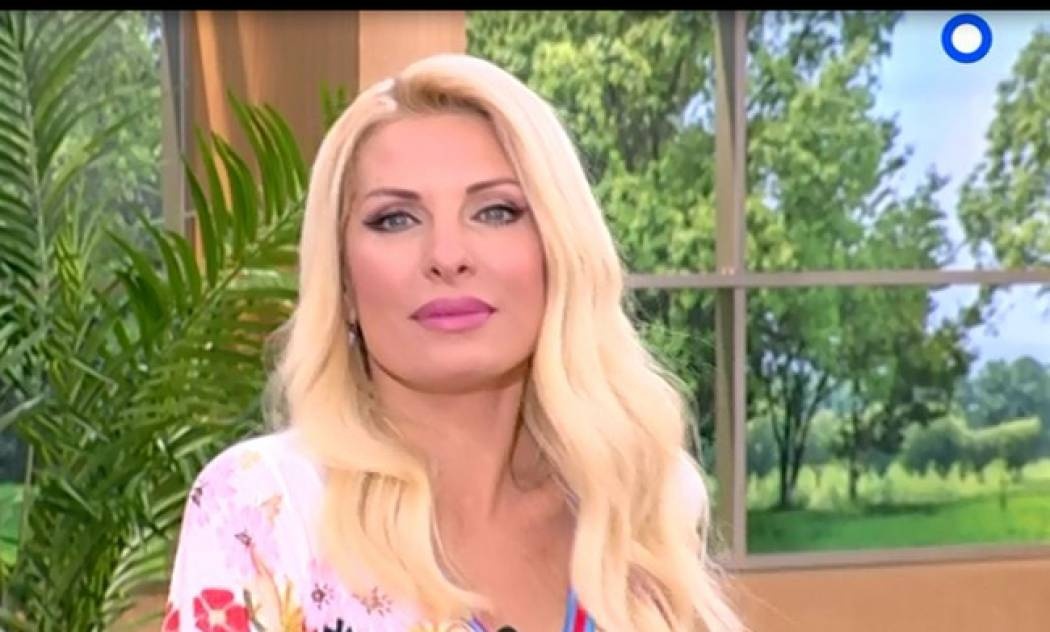 Ελένη Μενεγάκη: Ετοιμάζει πάρτι στο σπίτι της – Δείτε όλες τις λεπτομέρειες