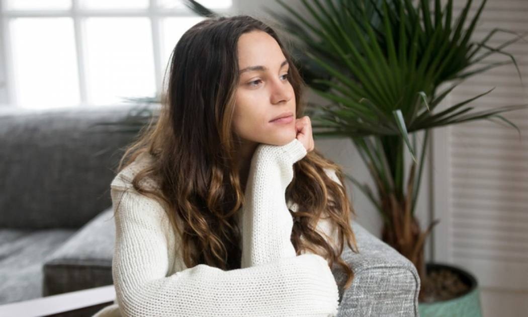 Μια απλή πρακτική για να νικήσετε τη μοναξιά