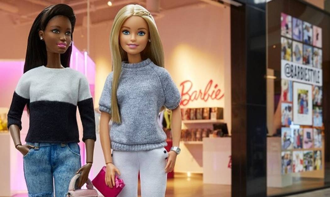 Δες την πρώτη Ελληνίδα Barbie