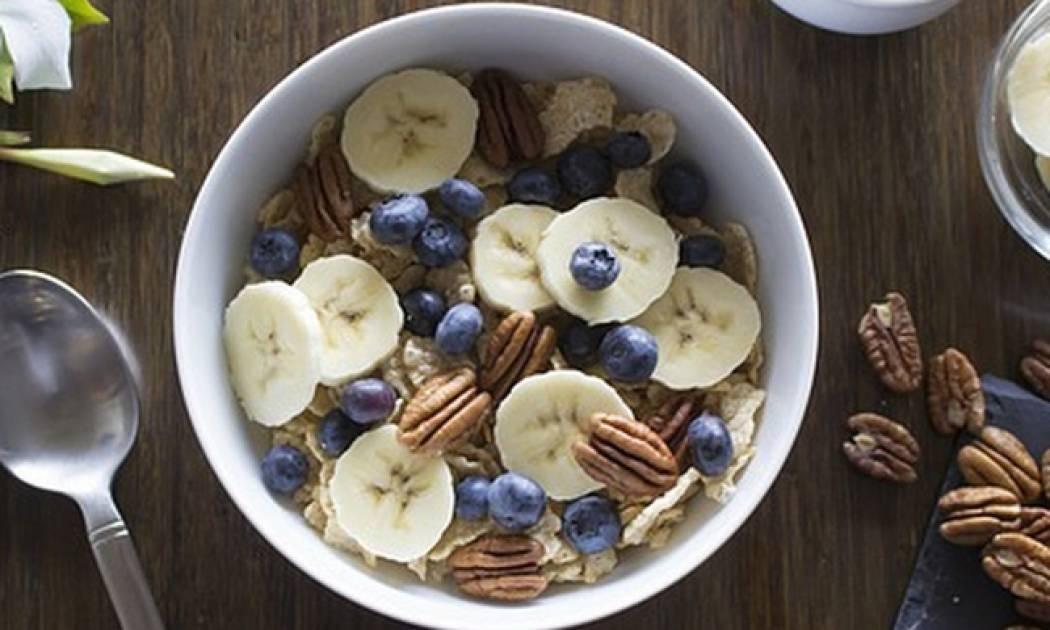 8 λόγοι για να καταναλώνεις μπανάνες μέσα στην ημέρα