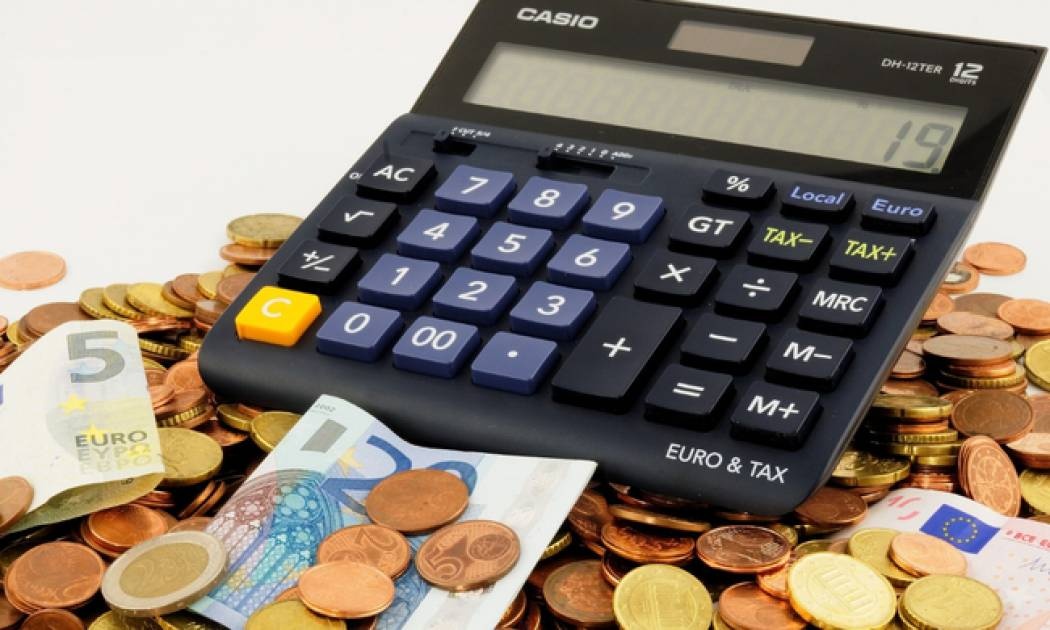 Αναδρομικά: Ποιοι και πώς θα διεκδικήσουν από 2.560 έως 4.570 ευρώ