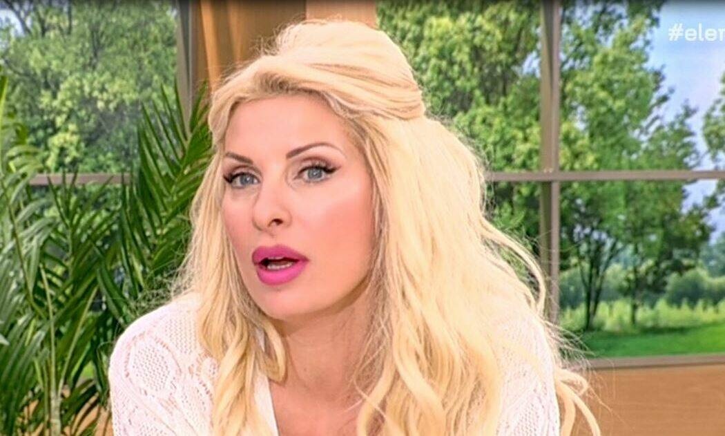 Ελένη Μενεγάκη: Ο διάλογος με τον Άγγελο και τα δάκρυά της 