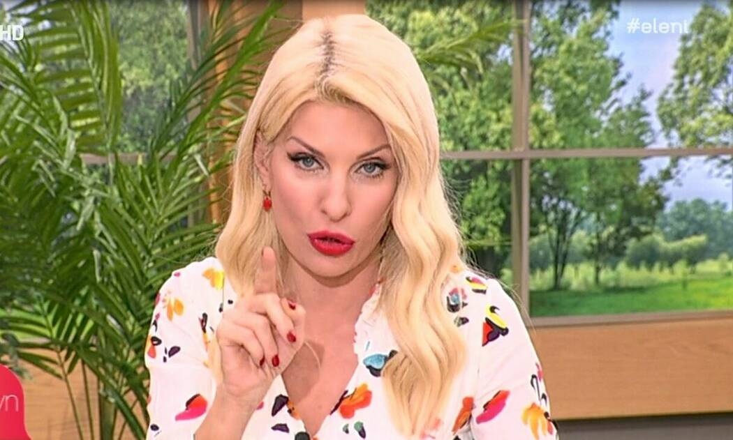 Μενεγάκη: Αποκάλυψε πώς άνοιξε λογαριασμό στο instagram - «Θέλετε να με δείτε με μαγιό; Θα με δείτε»