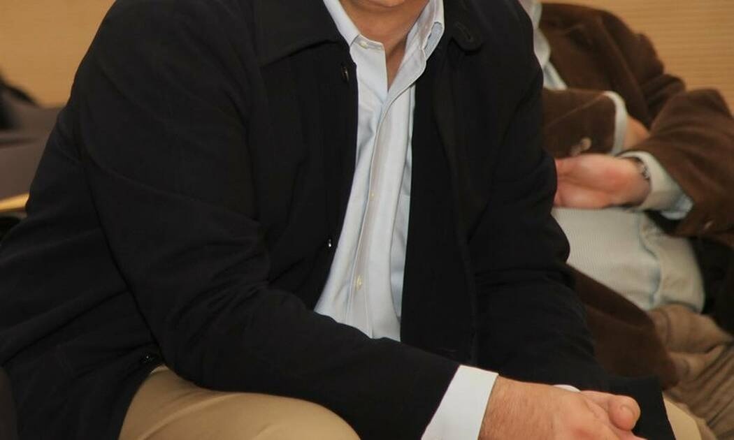 Σπάνια εμφάνιση για γοητευτικό Έλληνα ηθοποιό! Χρόνος δεν έχει περάσει από πάνω του