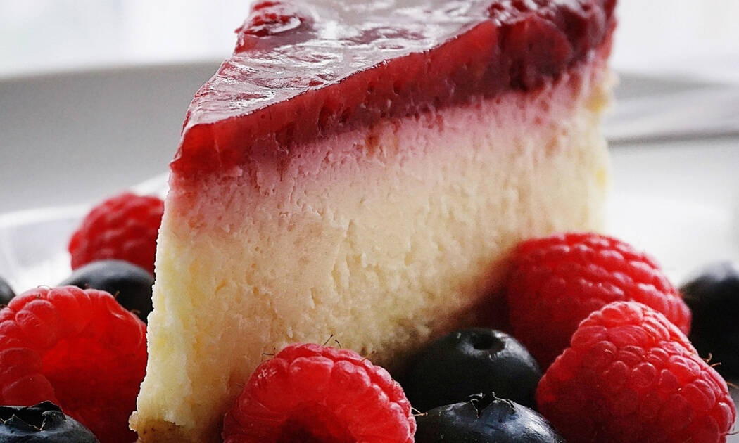 Cheesecake με κομμάτια σοκολάτας χωρίς ψήσιμο