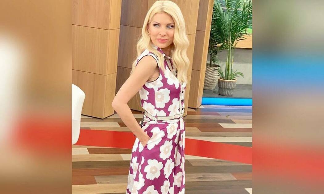 Ελένη Μενεγάκη: Δείτε τι κάνει, όταν έχει τις μαύρες της! 