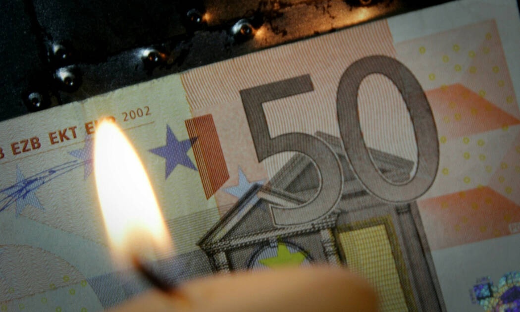 Μεγάλη Εβδομάδα... πληρωμών: Ποιοι θα δουν χρήματα στους λογαριασμούς