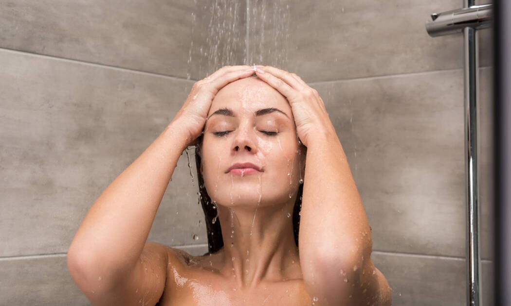 Η καλύτερη ώρα της ημέρας για να κάνετε ντους (video)